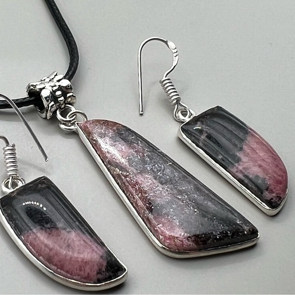 New Pink Rhodonite Stone Silver Overlay Pendant Earrings Necklace Set w Cord - Picture 4 of 8